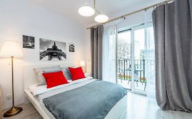 Luxury In City -3- Studio Bright & Secure Free Parking